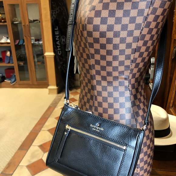 Kate Spade Crossbody - Picture 2 of 7